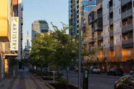 Cozysuites Two Stylish Apts, Monument Circle, Indy Indianapolis Buitenkant foto